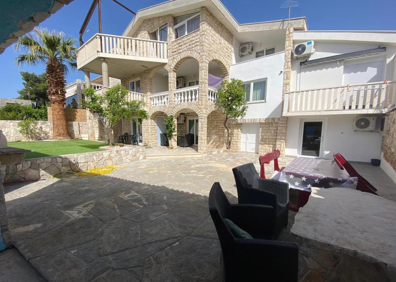 Apartments Kafadar, Okrug Gornji Τρογκίρ Εξωτερικό φωτογραφία