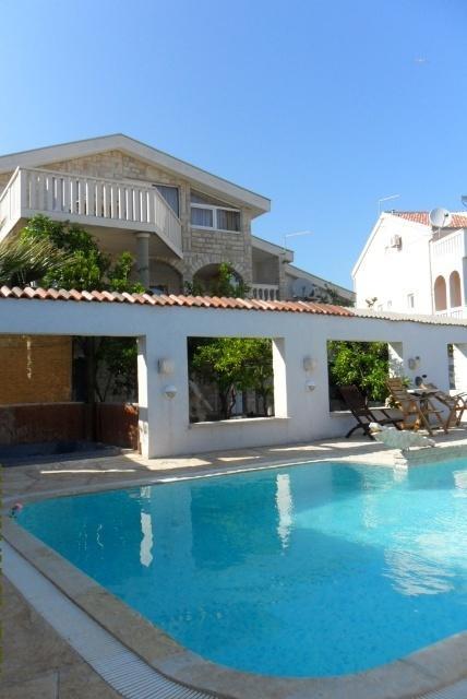 Apartments Kafadar, Okrug Gornji Τρογκίρ Εξωτερικό φωτογραφία